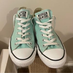 Size 8 Teal Converse Lowtop Sneakers